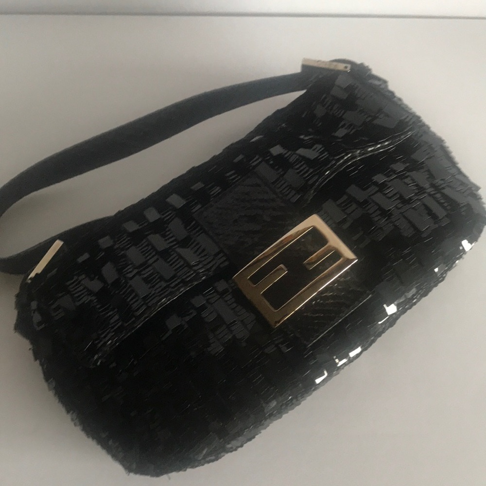 Fendi baguette bag